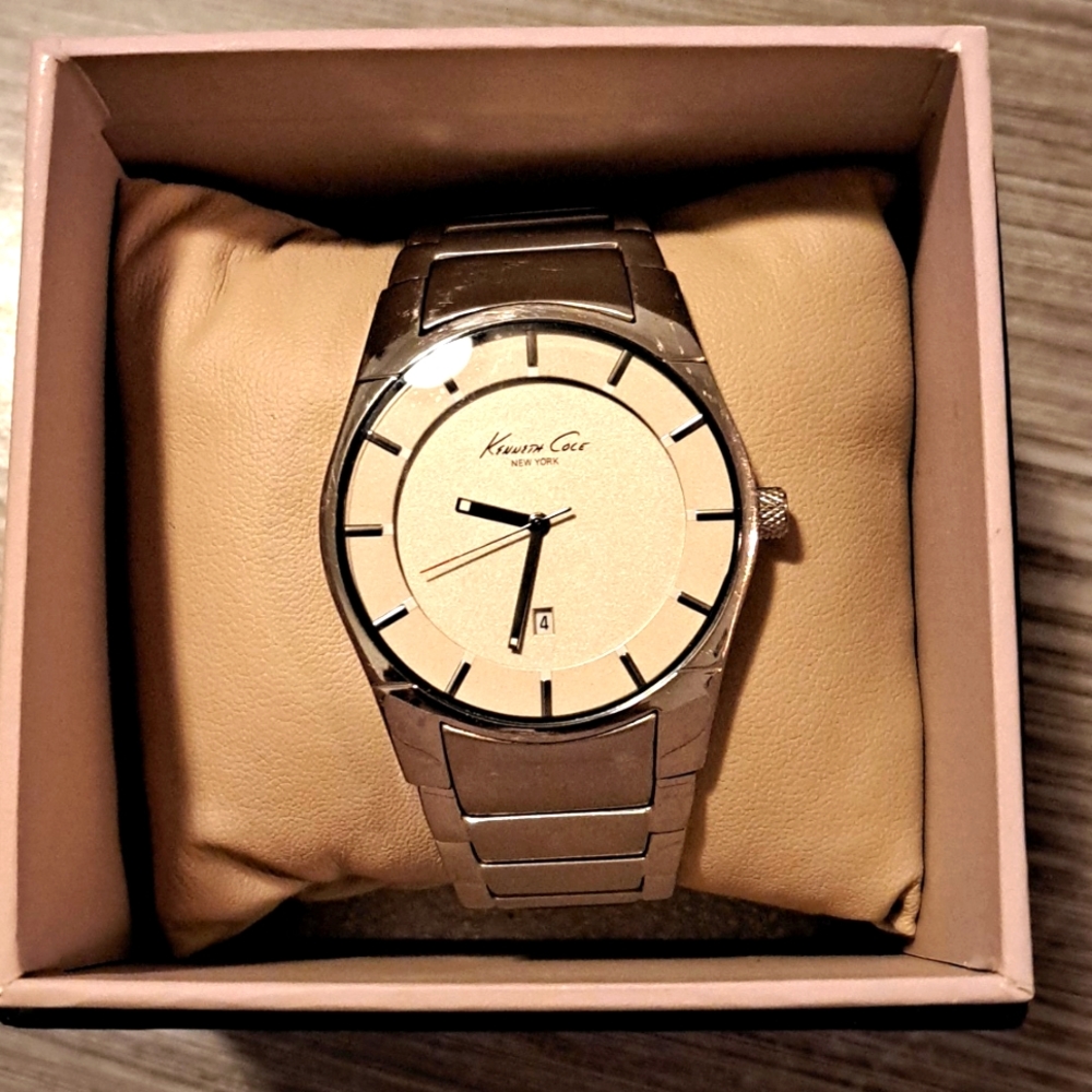 WATCH